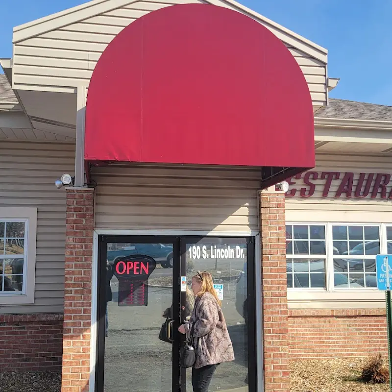 Sami's Family Restaurant and Banquet Center