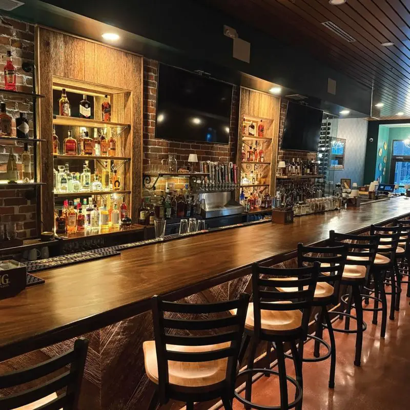 The District Bistro