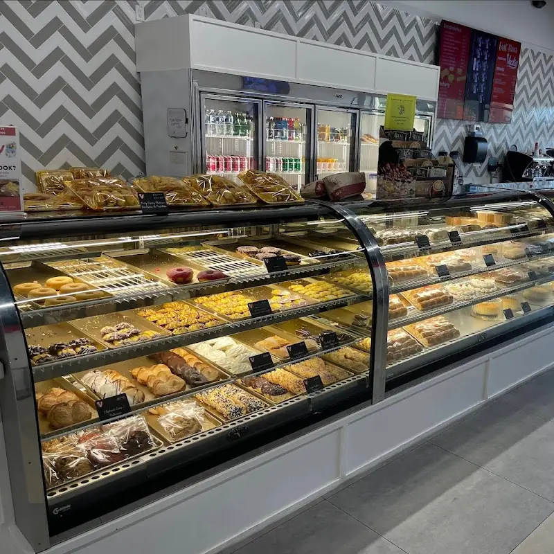 Vicky Bakery East Pines