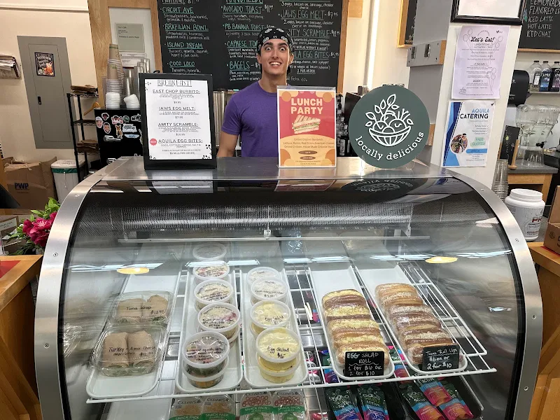 Aquila at the Y Cafe - Smoothies & Acai