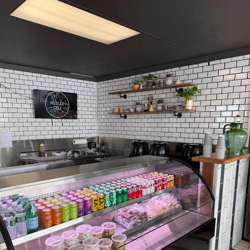 Presque Deli