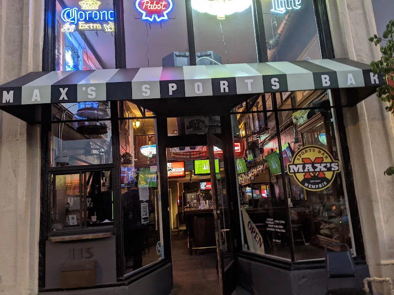 Max's Sports Bar