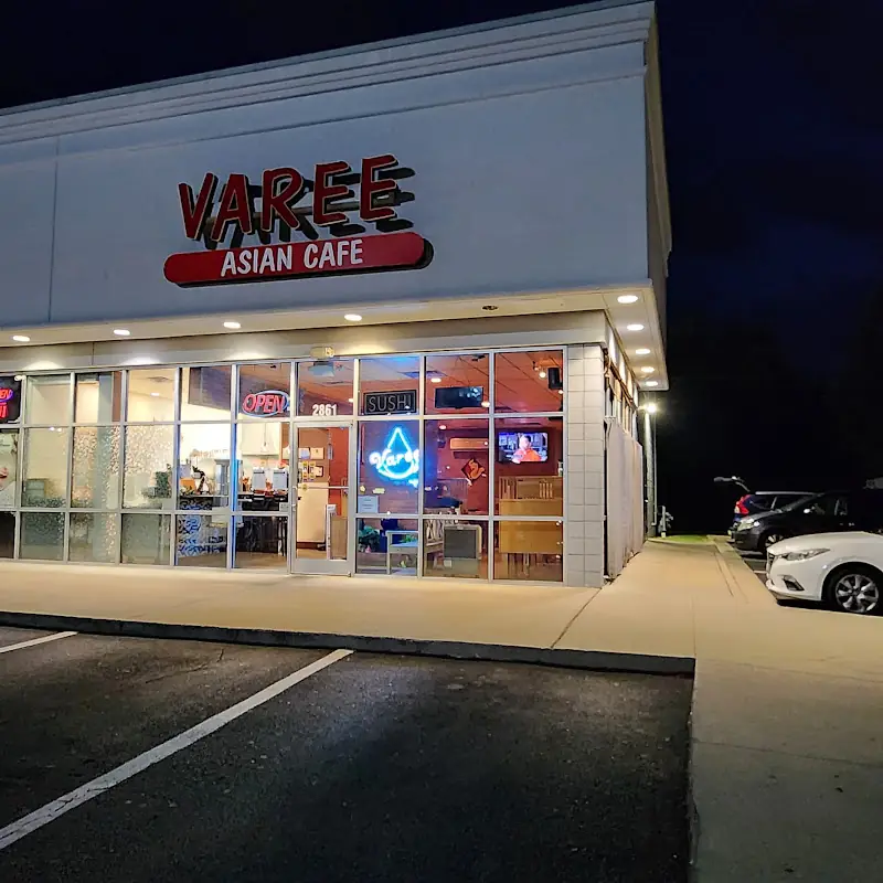 Varee Asian Cafe & Bakery