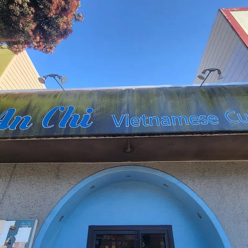 33. Vegetarian Crispy Crepe/Banh Xeo Chay