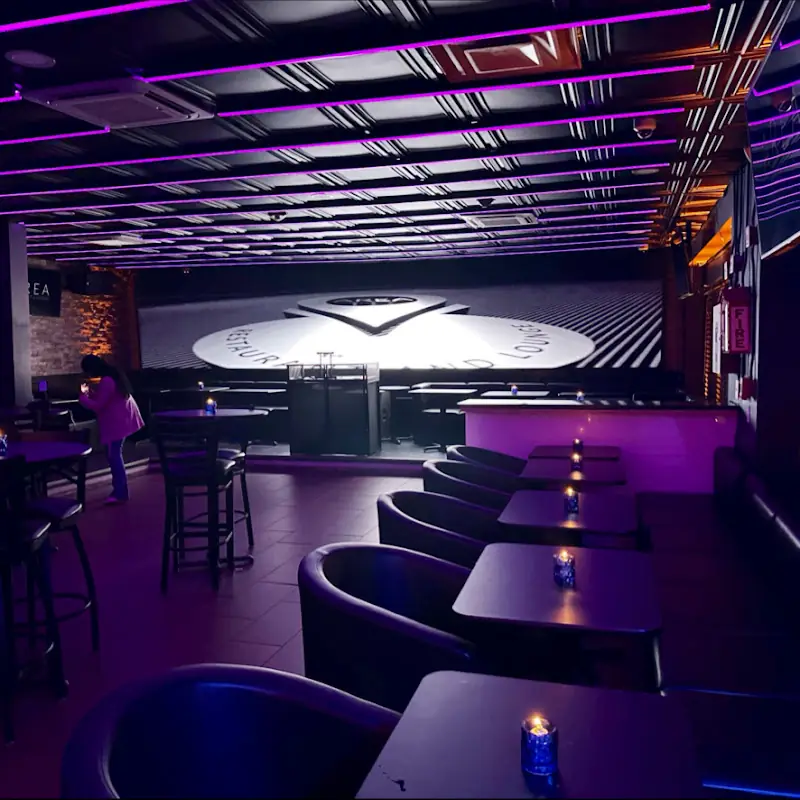 Area Restaurant & Lounge