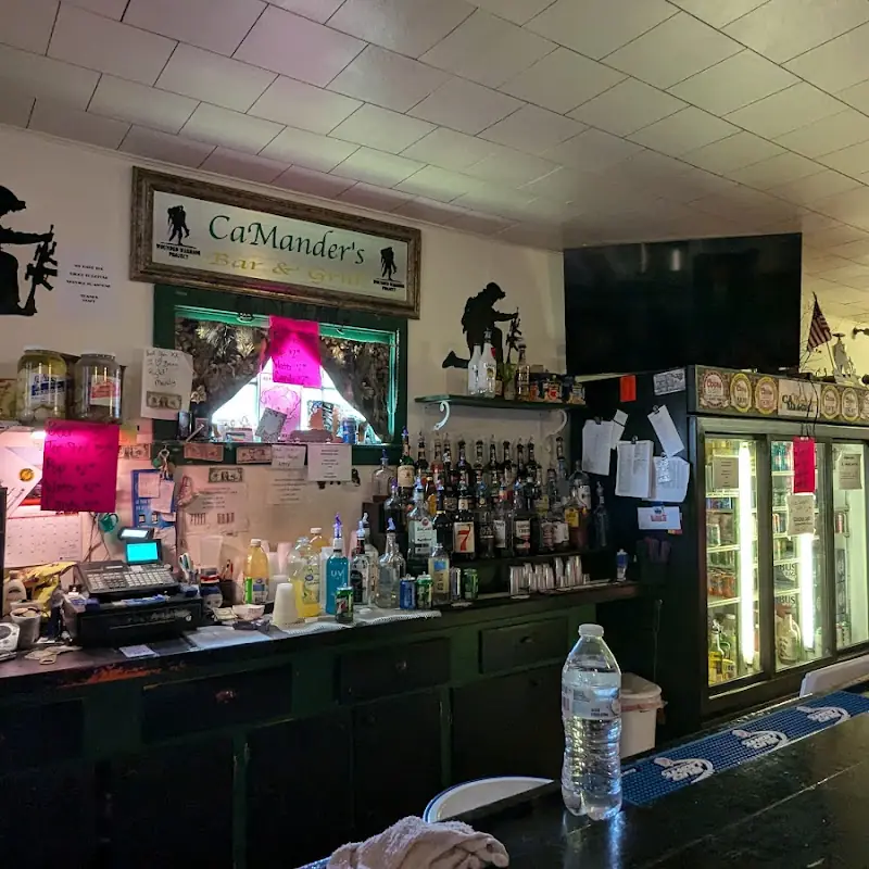 CaMander's Bar & Grill