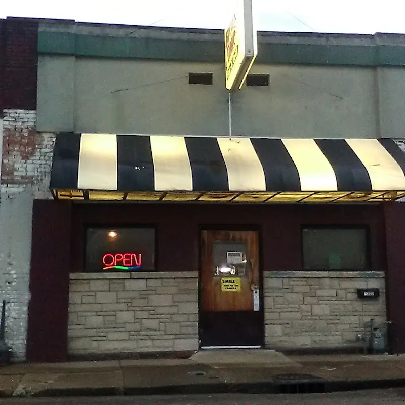 Break Time Bar & Grill