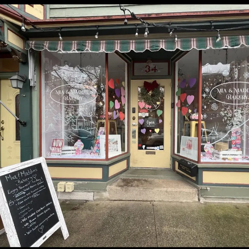Mia & Maddie's Bakery