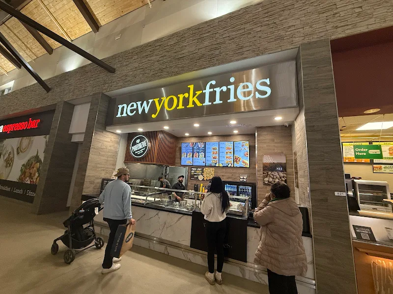 New York Fries Niagara Outlet Collection