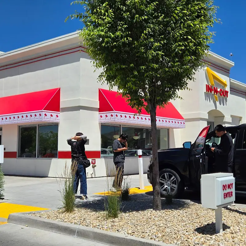 In-N-Out Burger