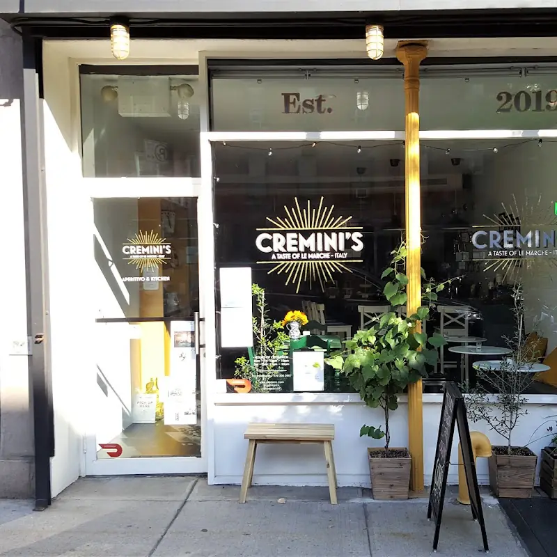 Cremini's