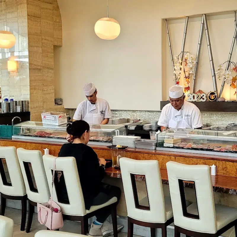 Hamamori Restaurant and Sushi Bar