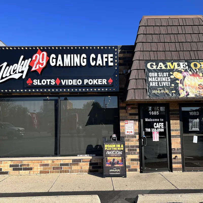 Lucky 29 Gaming Cafe