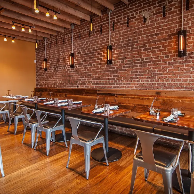 Centro Bar & Kitchen