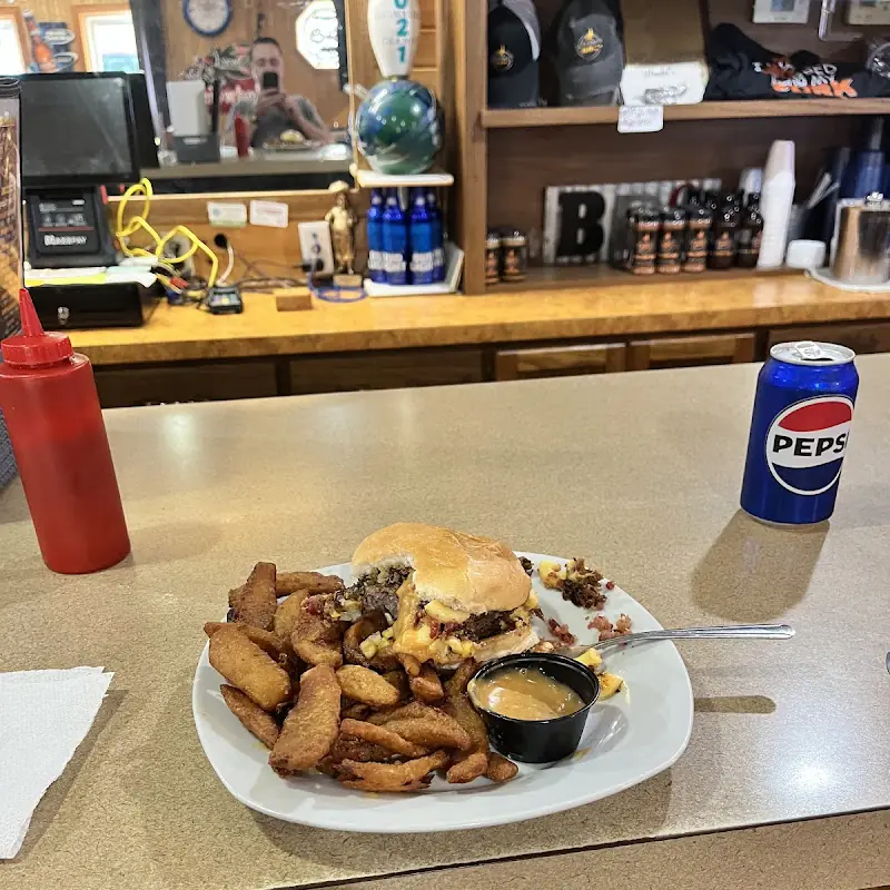 Wendel's BBQ at St. Joe Store