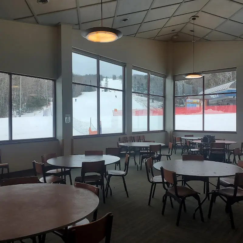Riverside Bar & Grill