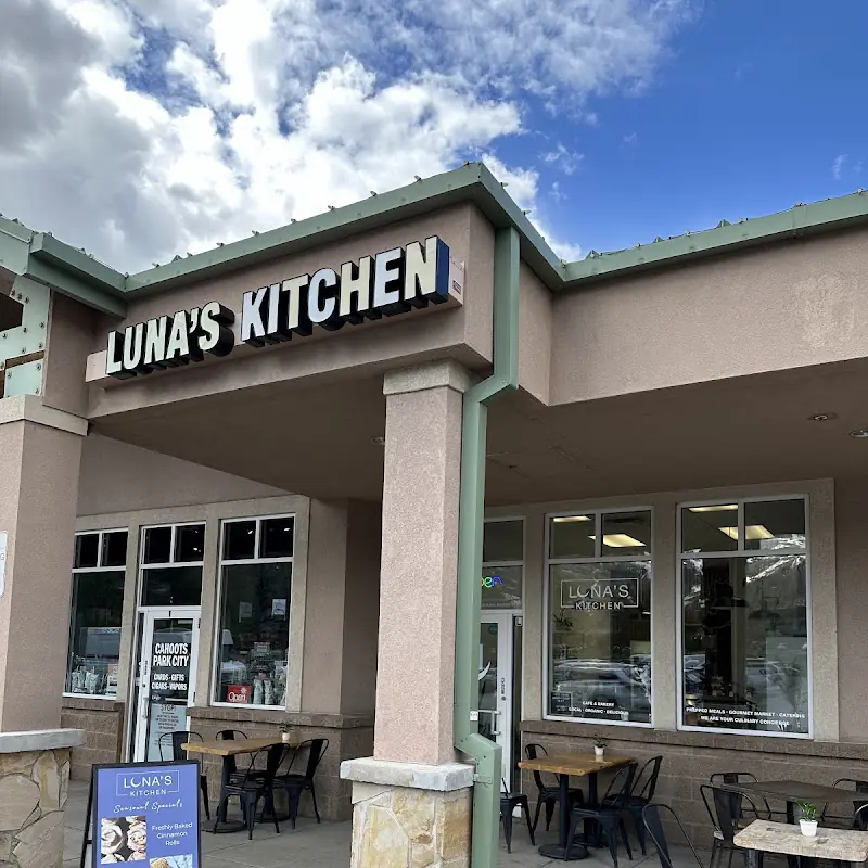 Luna's Kitchen