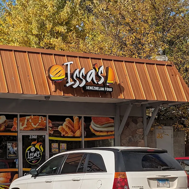 Wings 10alitas con papas fritas y ensalada rallada