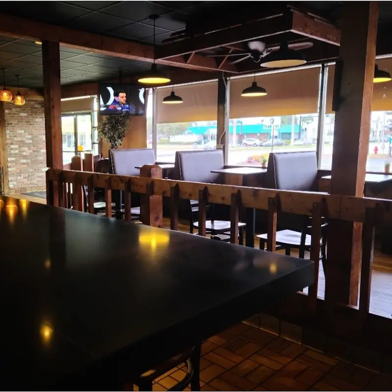 Wings & More Restaurant