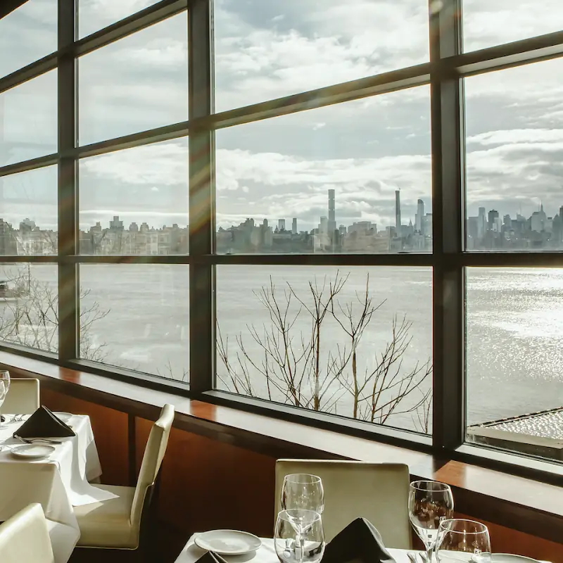 Fleming’s Prime Steakhouse & Wine Bar