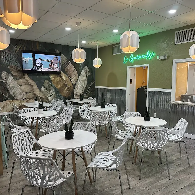 La Gourmandize Island Restaurant