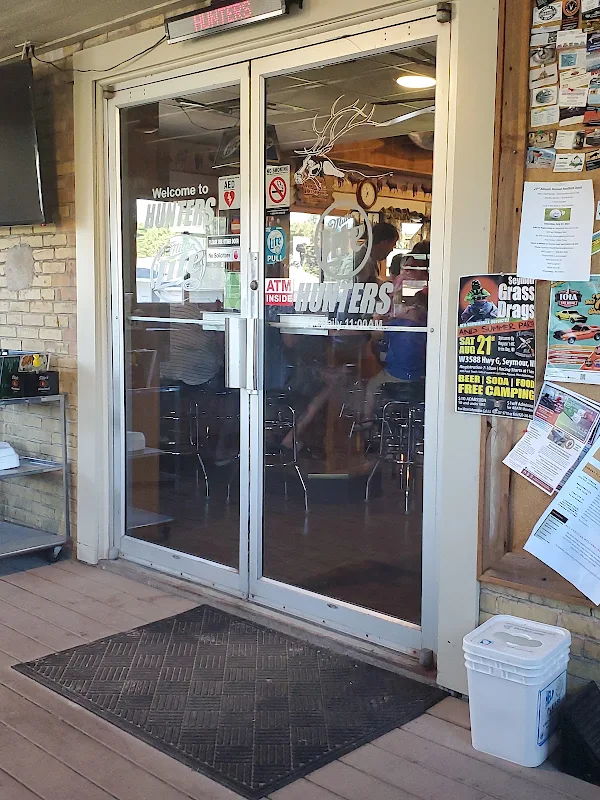Hunters Sports Bar