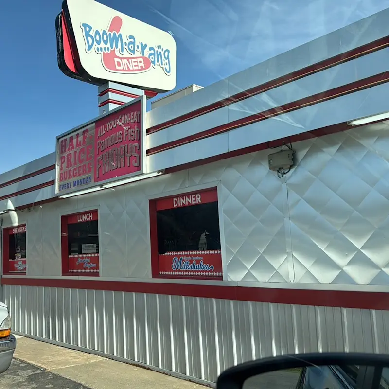 Boomarang Diner