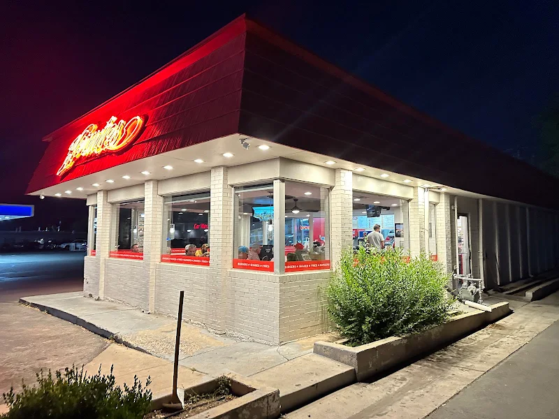 Hermie's Drive In