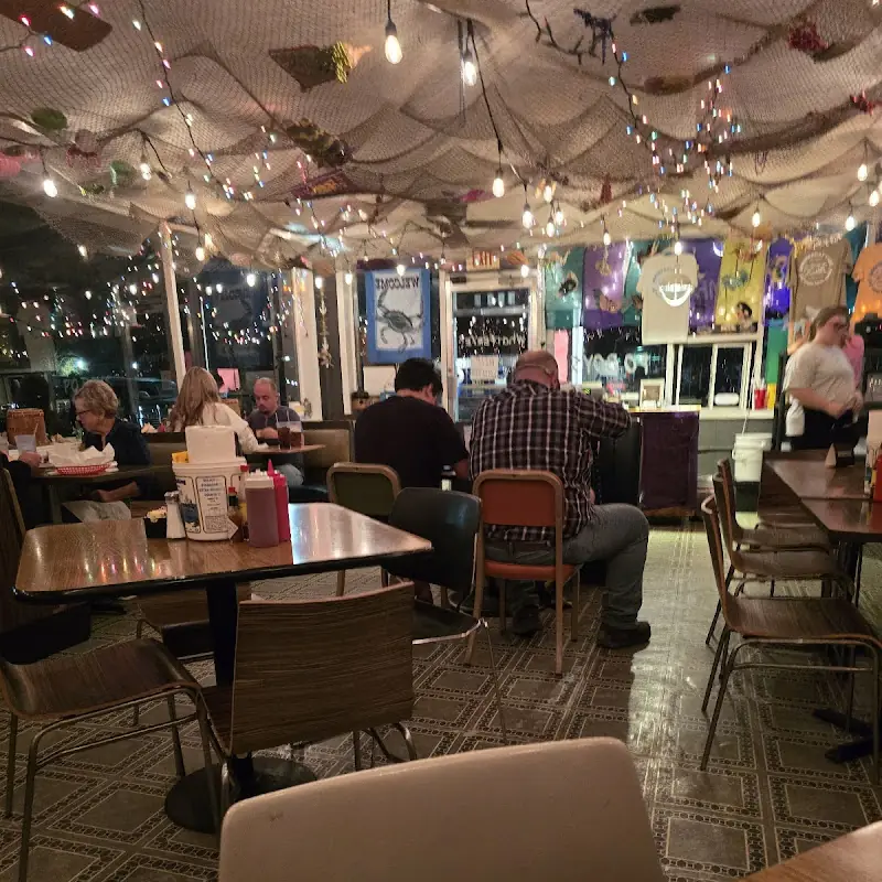 Juju & Crista’s Shrimpboat Cafe