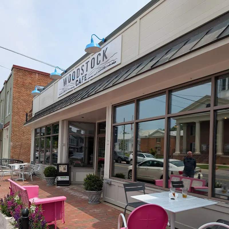 Woodstock Cafe