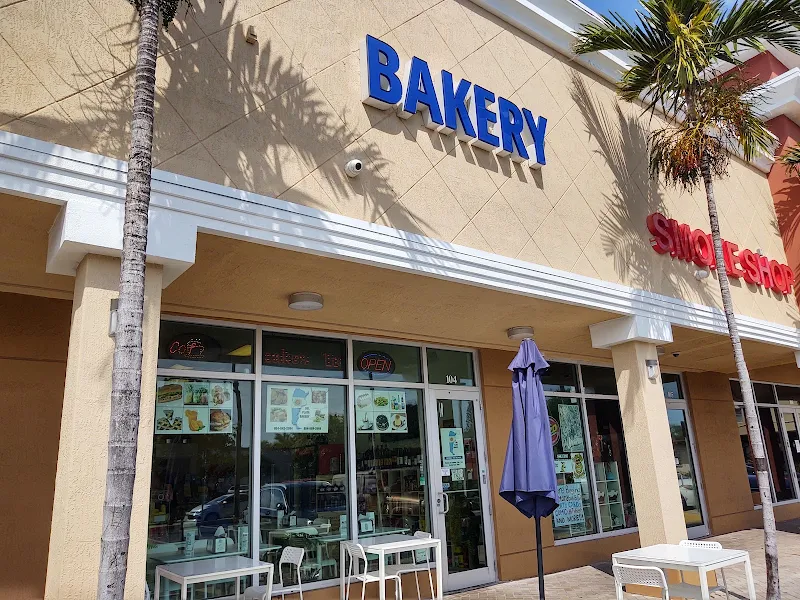 Del Plata Bakery