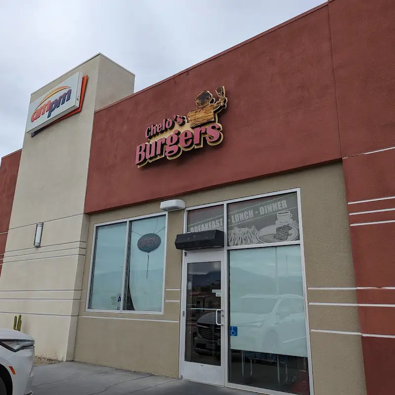 Chelo's Burgers #3