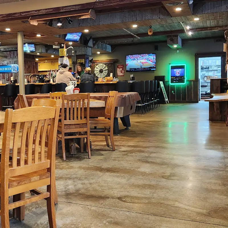 Boundaries Bar & Grill