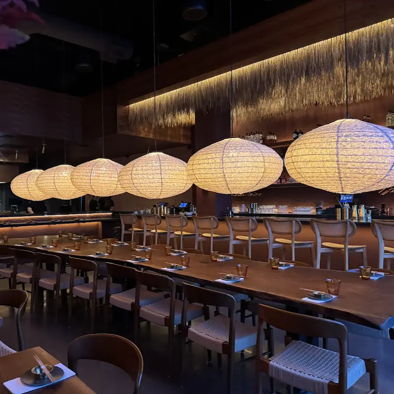 SUSHI ROW