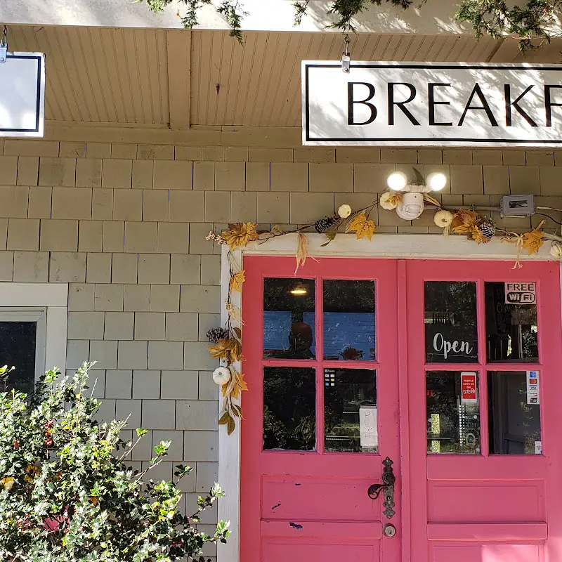 Alaina’s Coffee + Kitchen - Richmond