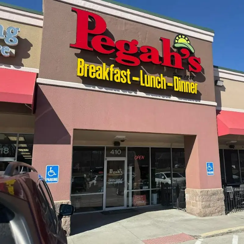 Pegah's Family Restaurant - Lee's Summit