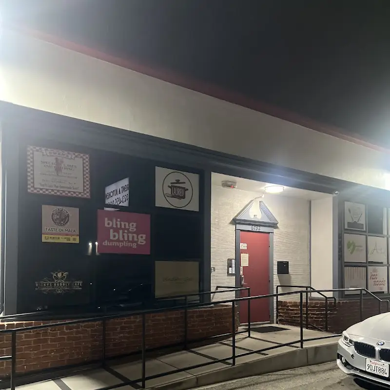 Vicky's Bubbly Cafe
