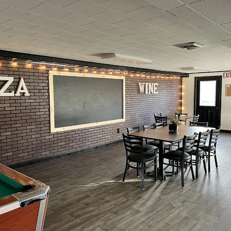 Mooch's Pizzeria- Home of Jan’s Pizza