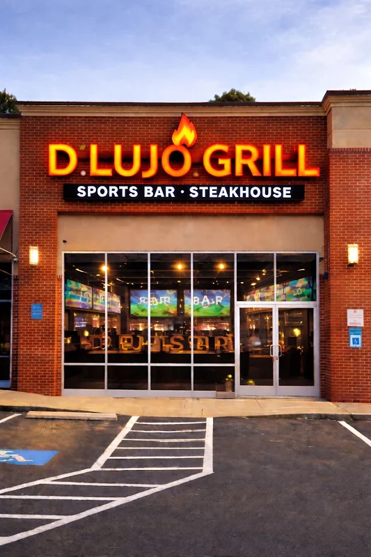 D’ LUJO GRILL SPORTS BAR - STEAKHOUSE