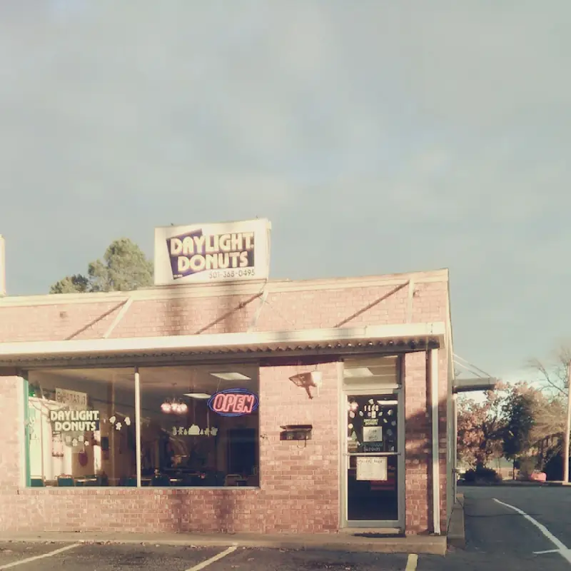 Daylight Donuts