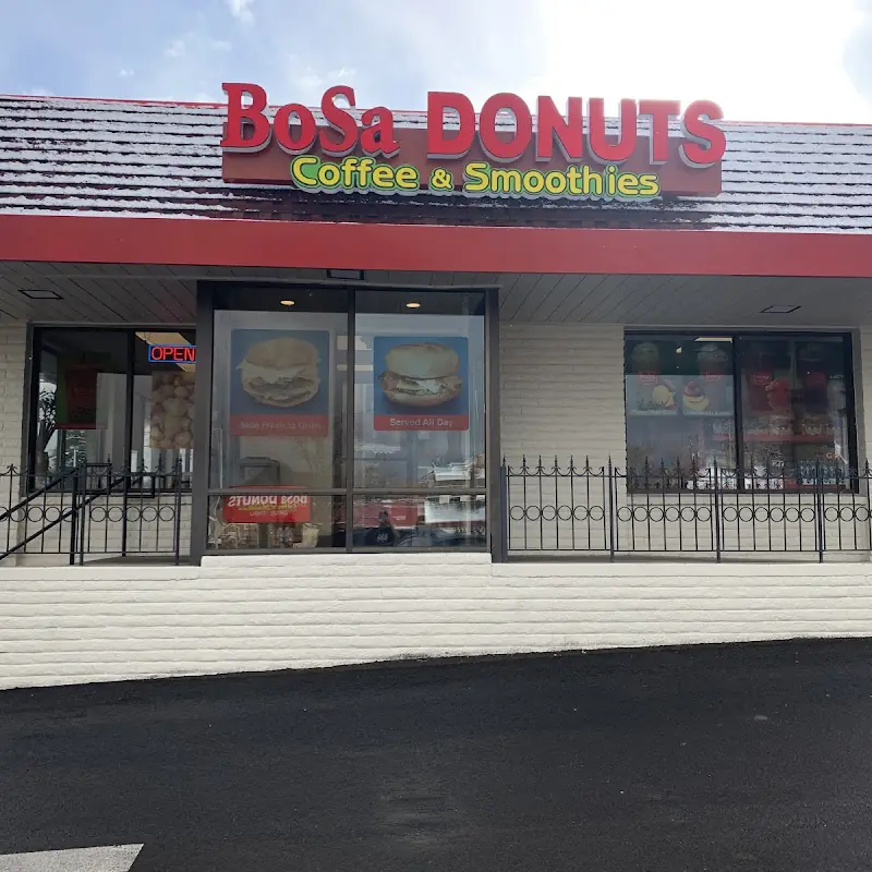 Bosa Donuts