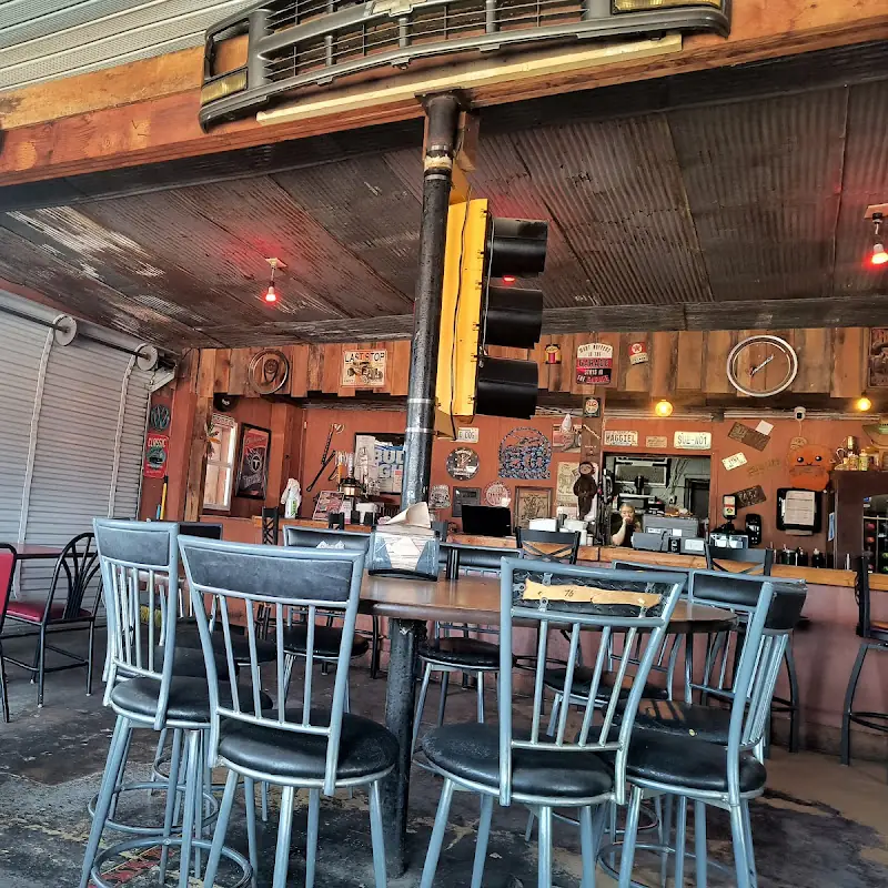Sadler's Classic Bar & Grill