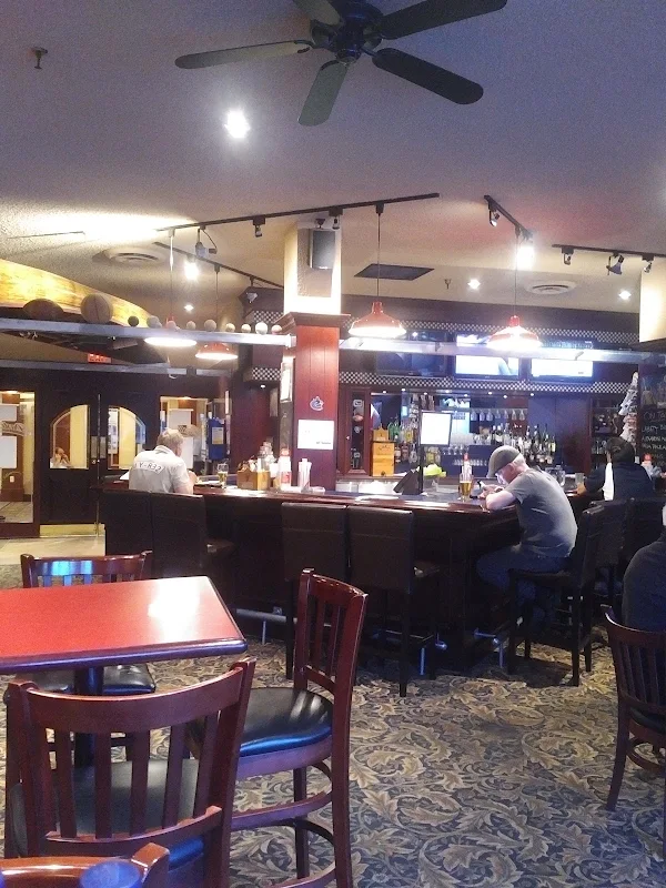 Pastimes Sports Bar and Grill