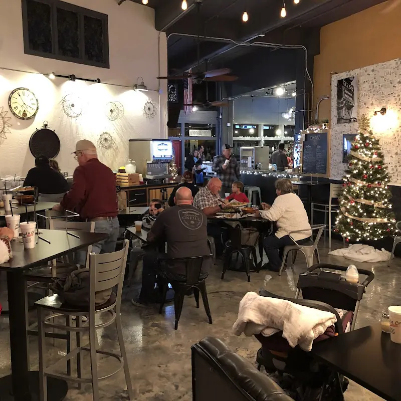 Floyd and Company Wood-Fired Pizza