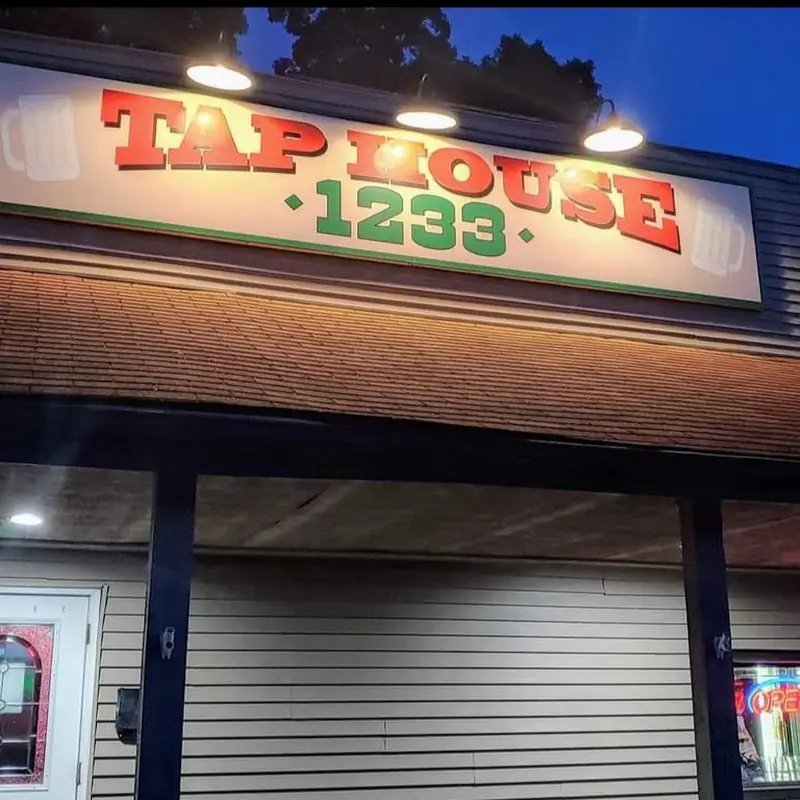 Tap House 1233 Grill