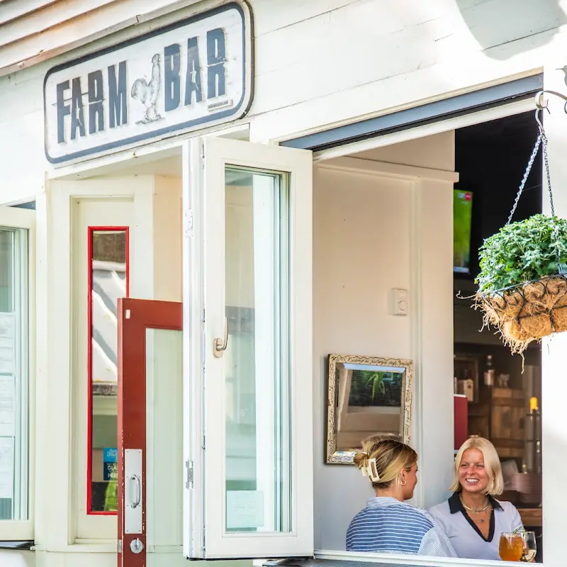Farm Bar Lakeview