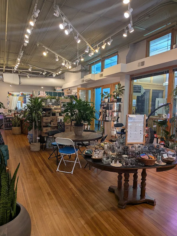 Cafe Thistle at oak.