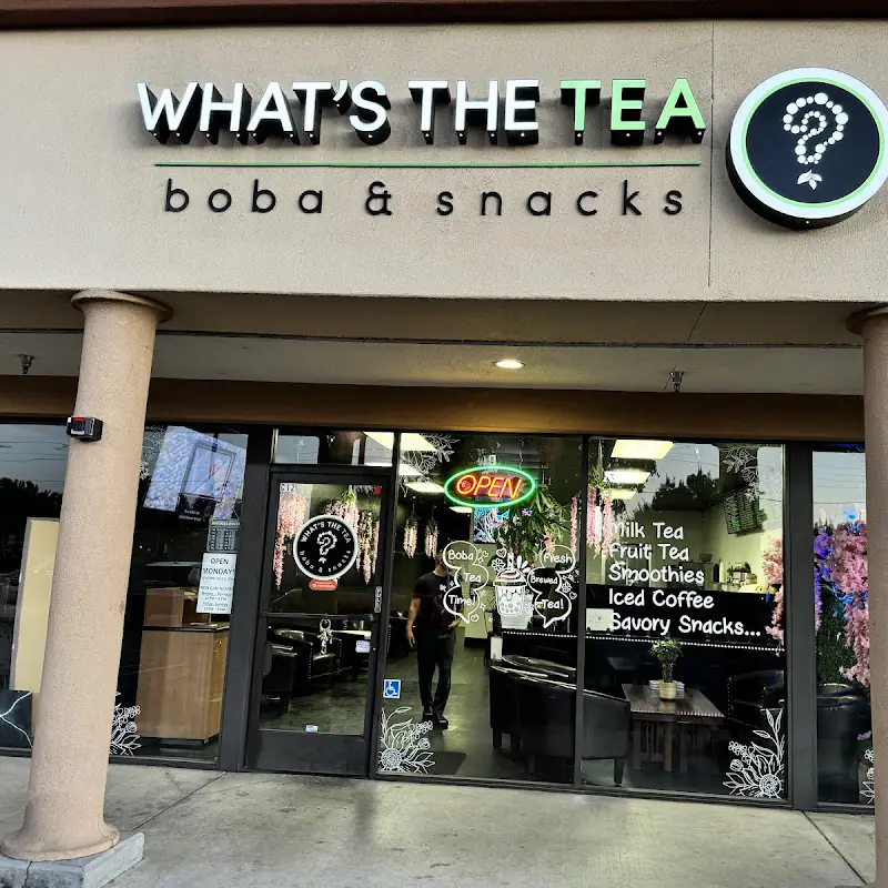 What's The Tea? Boba and Snacks