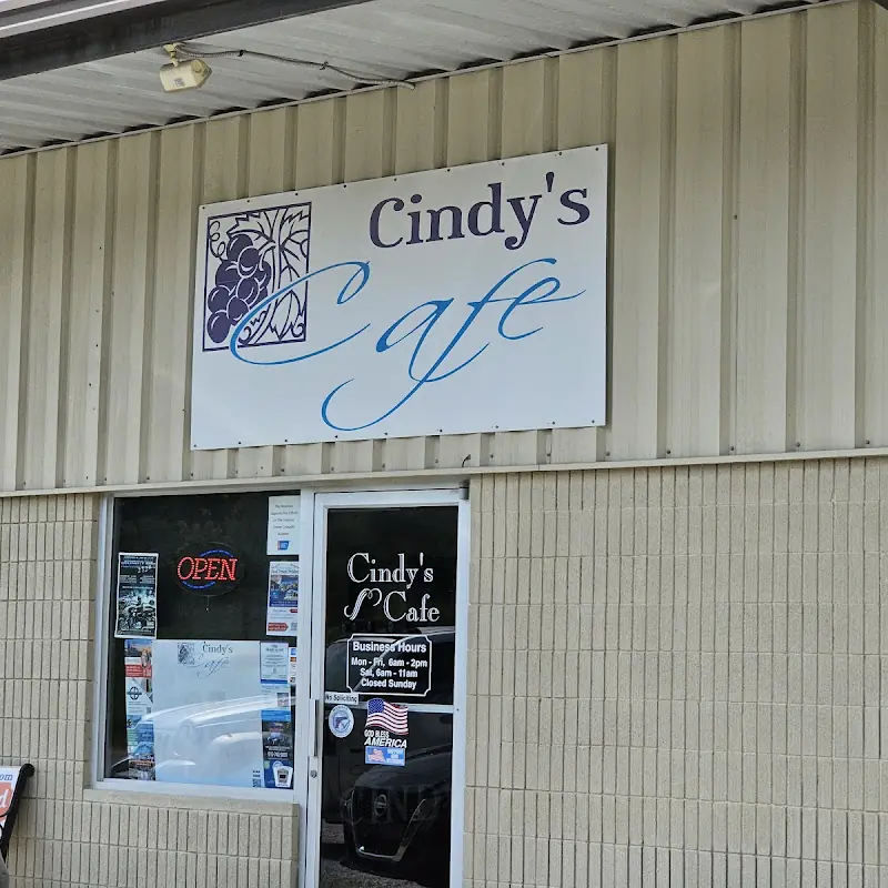 Lydonia’s Country Cookin’ and Catering