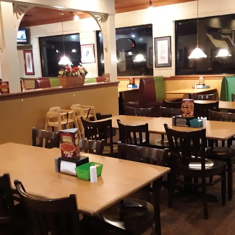 Mazzio’s Pizza & Wings